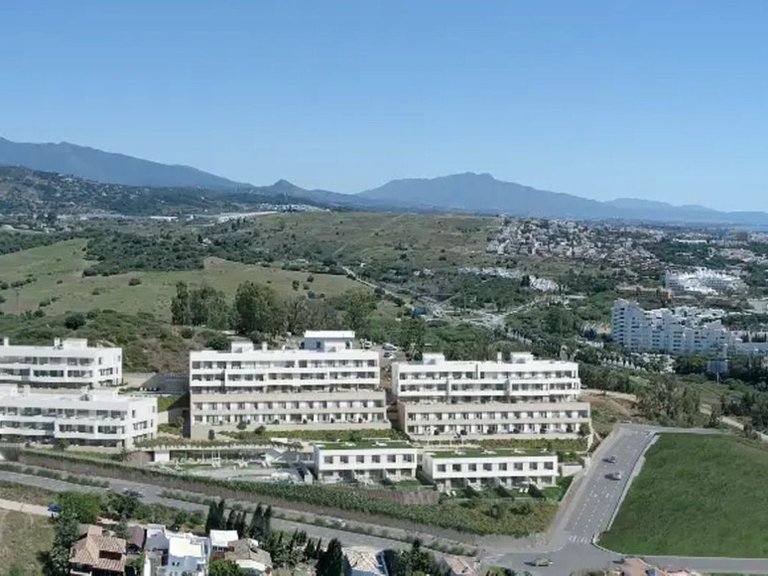 Apartment for Sale in Costa del Sol Estepona, Malaga 11