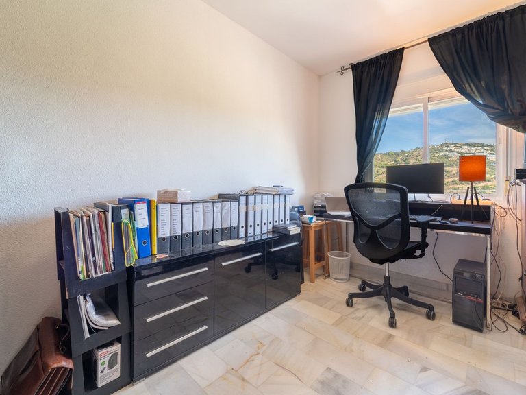 Town House for Sale in Marbella, Malaga 23