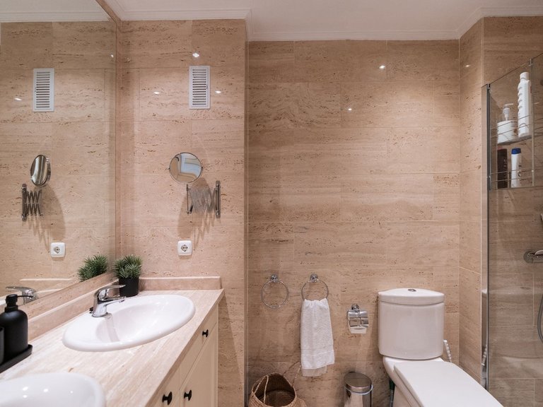 Apartment for Sale in The Golden Mile, Malaga 7