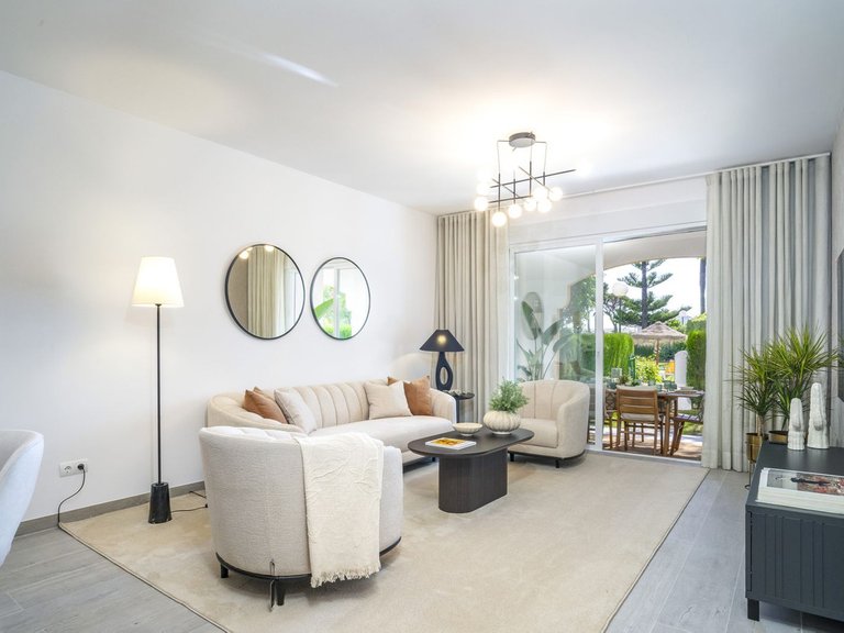 Apartment for Sale in Nueva Andalucía, Malaga 10