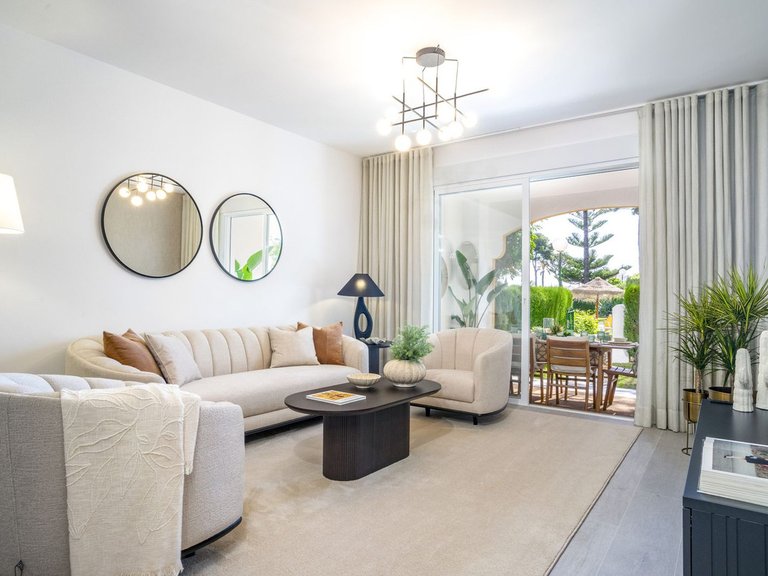 Apartment for Sale in Nueva Andalucía, Malaga 33