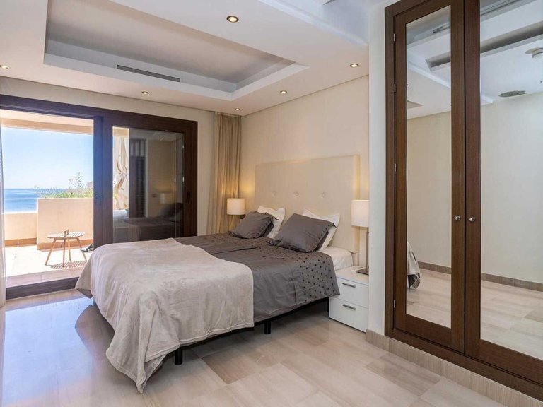 Apartment for Sale in Estepona, Malaga 11