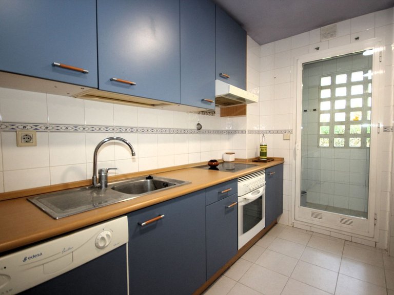 Apartment for Sale in Marbella, Malaga 12