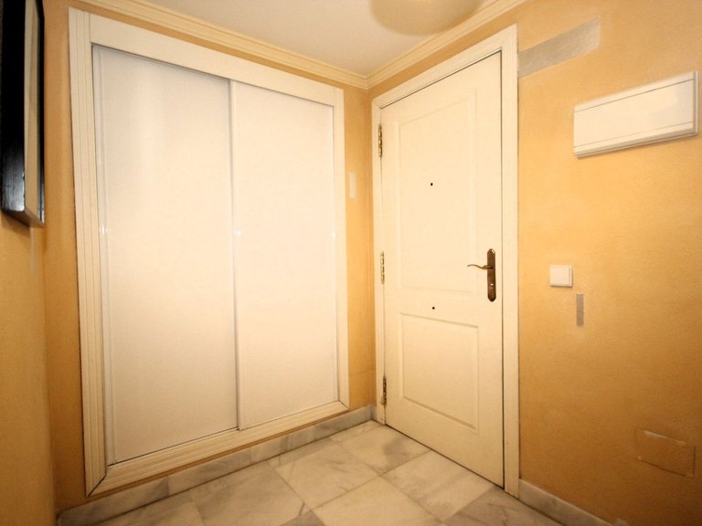 Apartment for Sale in Marbella, Malaga 15