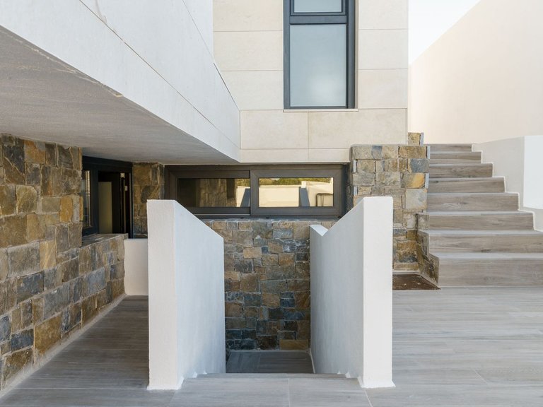 Villa for Sale in Costa del Sol Mijas Costa, Malaga 29