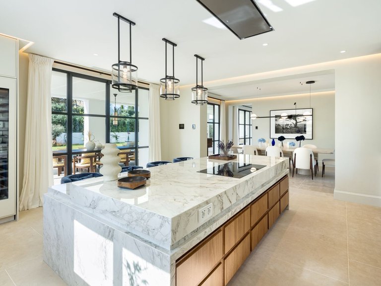 Villa for Sale in Marbella, Malaga 2