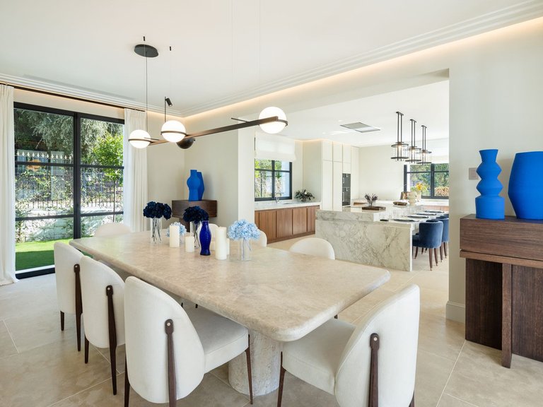 Villa for Sale in Marbella, Malaga 6