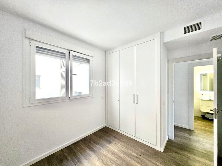 Apartment for Sale in Nueva Andalucía, Malaga 4