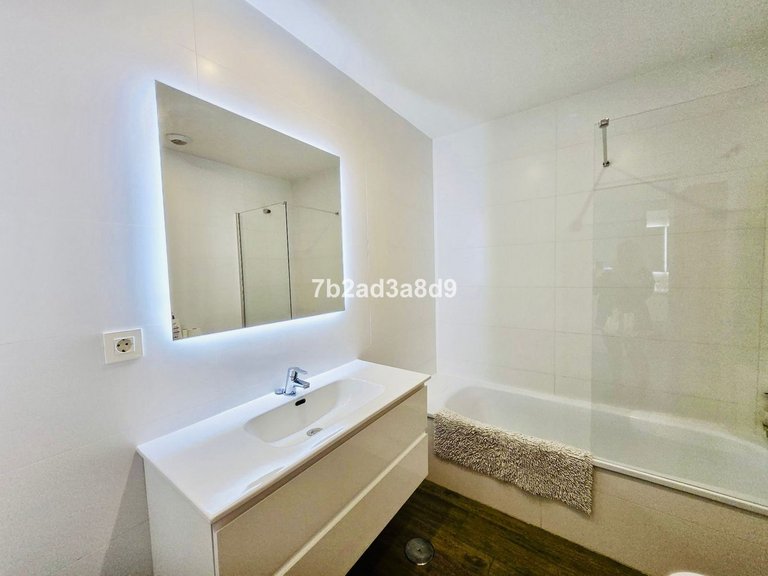 Apartment for Sale in Nueva Andalucía, Malaga 7