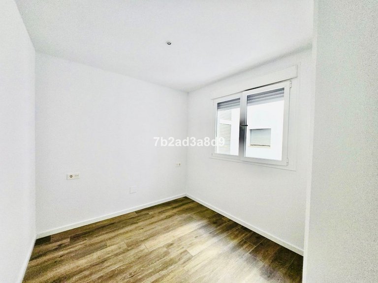 Apartment for Sale in Nueva Andalucía, Malaga 8