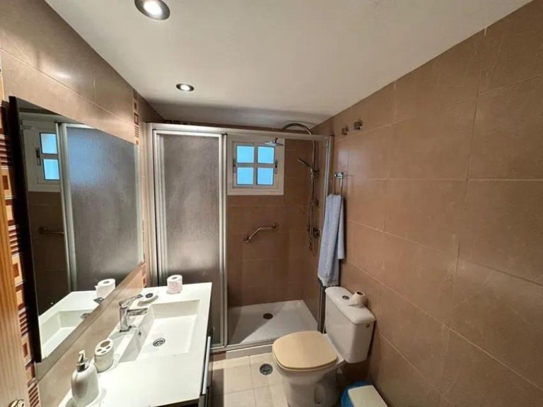 Apartment for Sale in San Luis De Sabinillas, Malaga 26