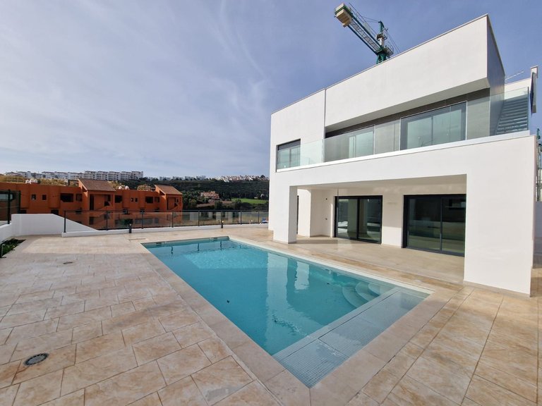 Villa for Sale in Estepona, Malaga 24