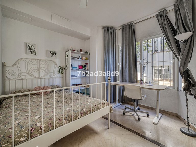 Apartment for Sale in Nueva Andalucía, Malaga 13