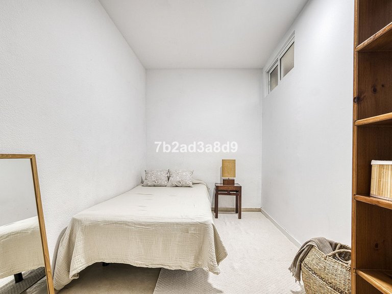 Apartment for Sale in Nueva Andalucía, Malaga 34
