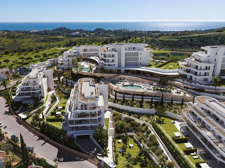 Apartment for Sale in Cerros Del Aguila, Malaga 5