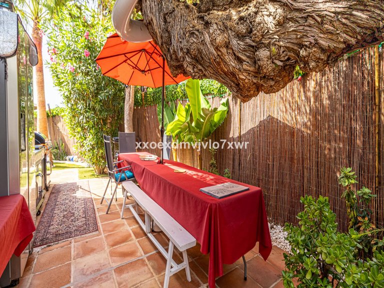 Вилла на продажу в Малаге, Málaga 24