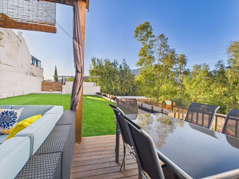 Villa for  in Estepona, Malaga 28