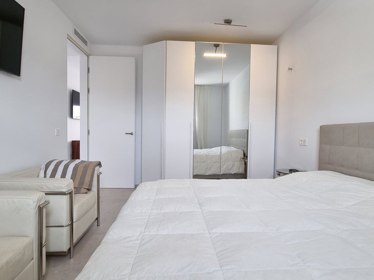 Apartment for Sale in Puerto Banús, Malaga 10