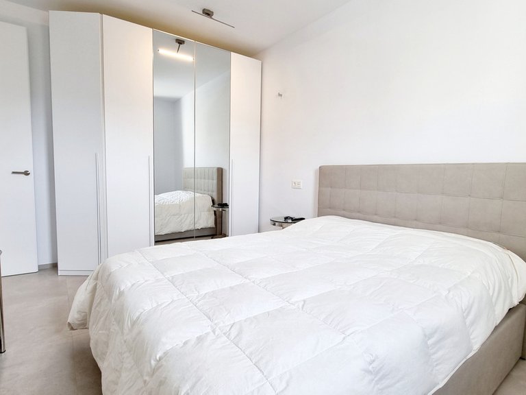 Apartment for Sale in Puerto Banús, Malaga 9