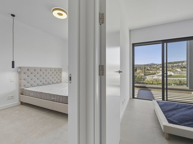 Town House for Sale in Atalaya, Malaga 14
