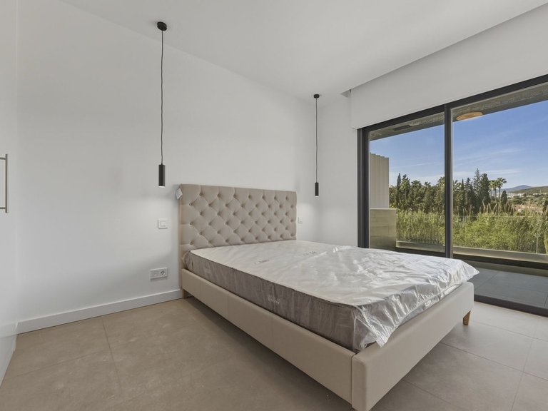 Town House for Sale in Atalaya, Malaga 23