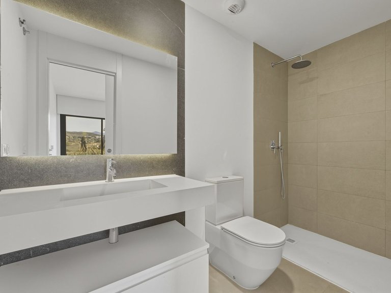 Town House for Sale in Atalaya, Malaga 24