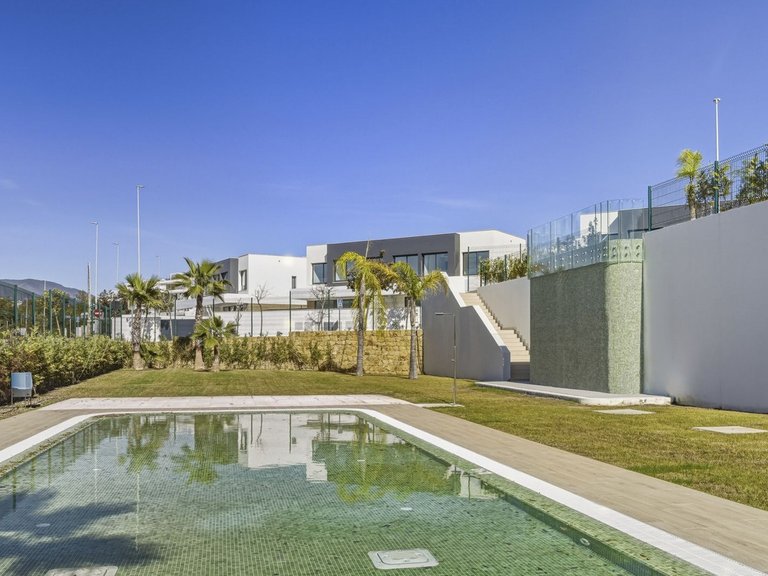Town House for Sale in Atalaya, Malaga 4