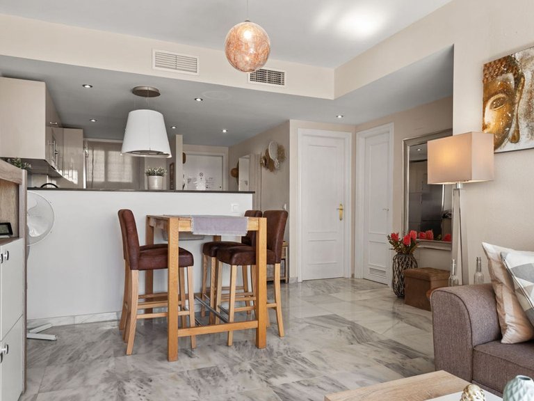 Apartment for Sale in Montemar, Malaga 11