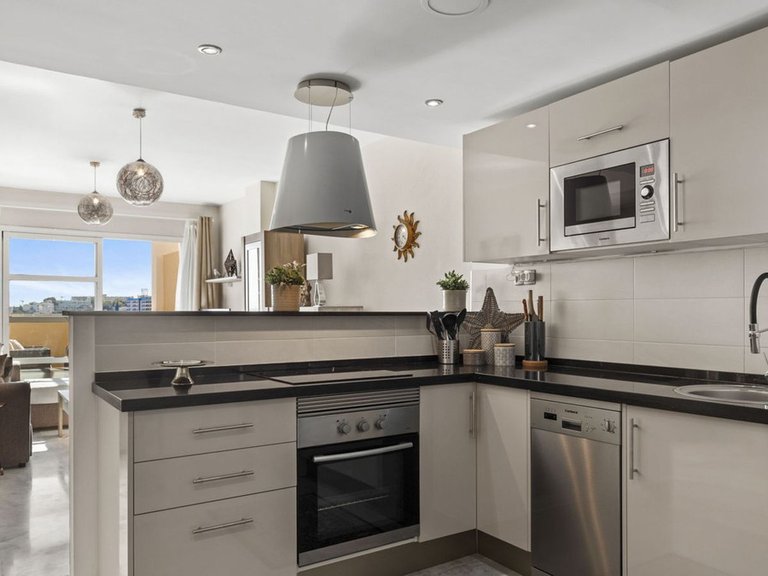 Apartment for Sale in Montemar, Malaga 14