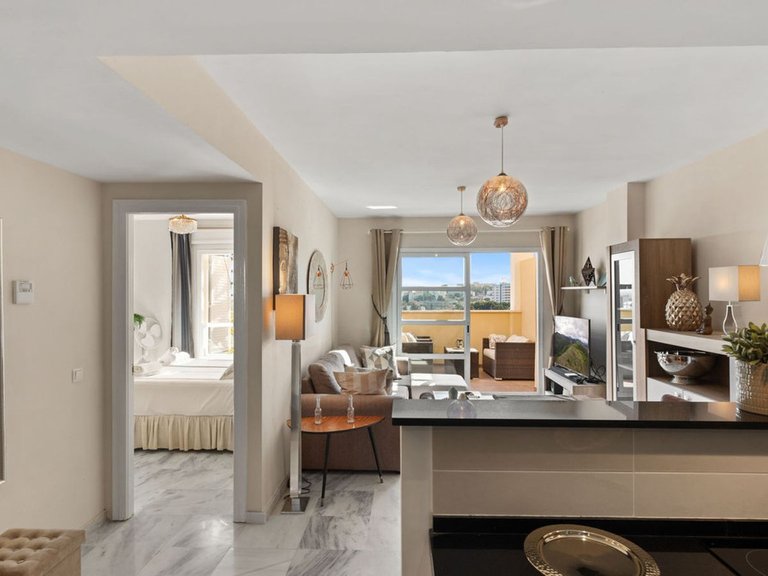 Apartment for Sale in Montemar, Malaga 4