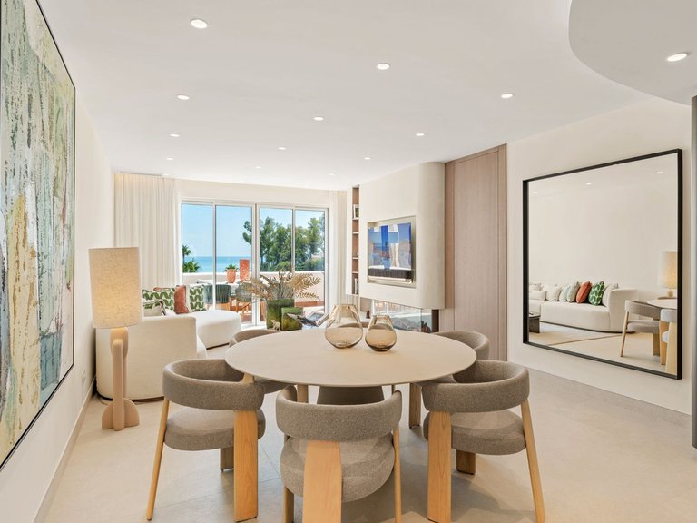 Penthouse for Sale in New Golden Mile, Malaga 5