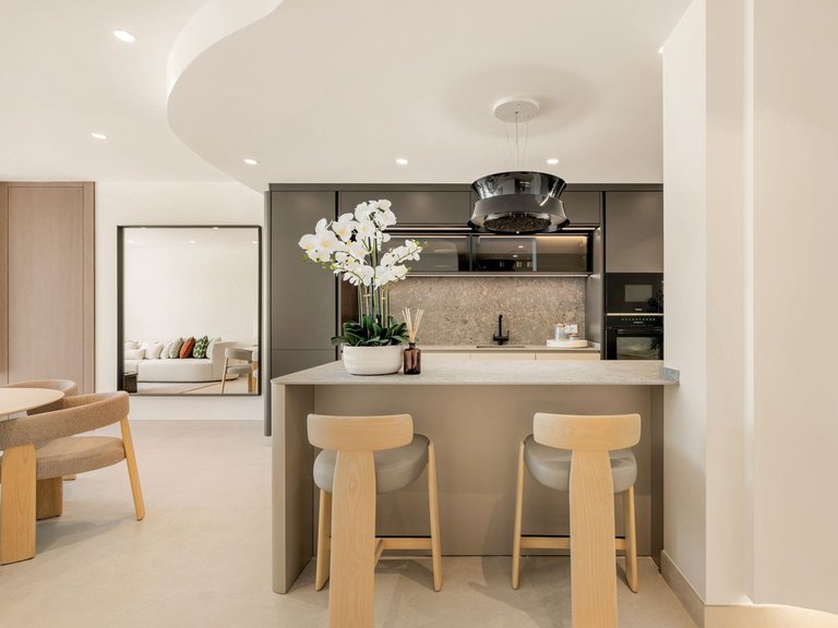 Penthouse for Sale in New Golden Mile, Malaga 8