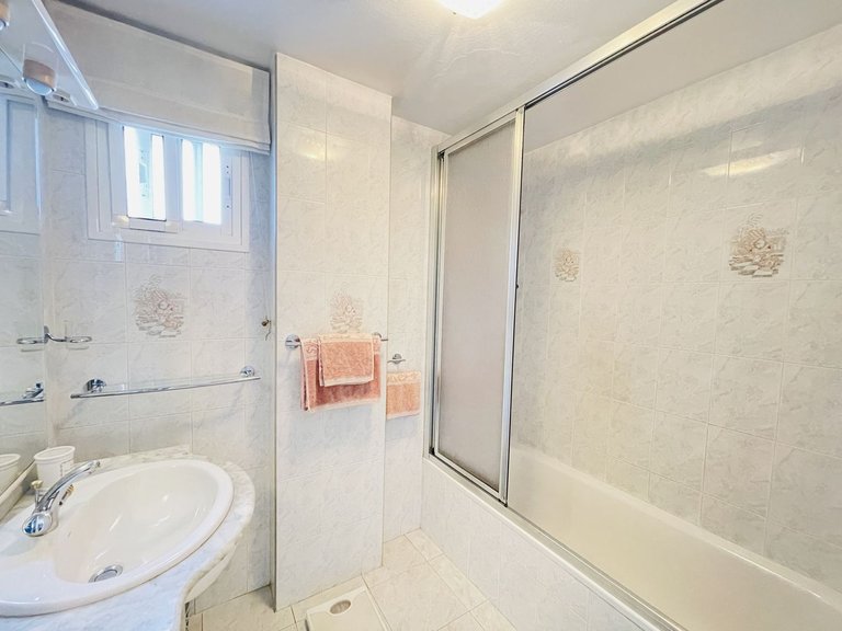 Apartment for Sale in Riviera Del Sol, Malaga 11