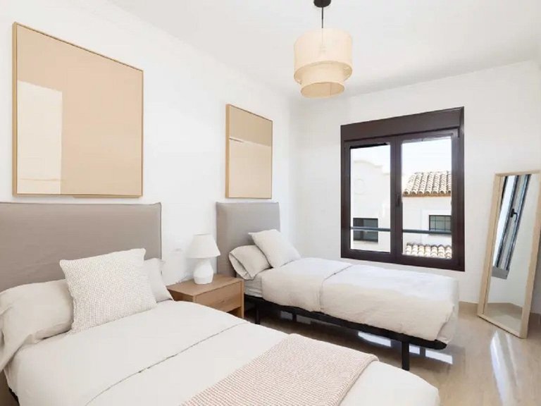 Town House for Sale in Estepona, Malaga 10