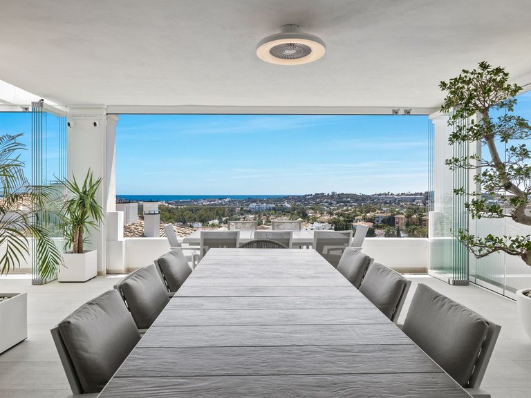 Apartment for  in Nueva Andalucía, Malaga 3