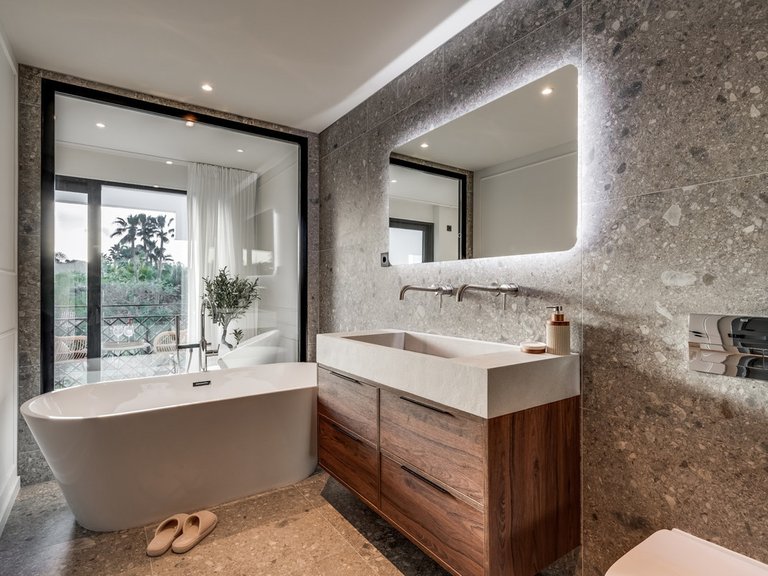 Town House for Sale in Costa del Sol Nueva Andalucía, Malaga 18