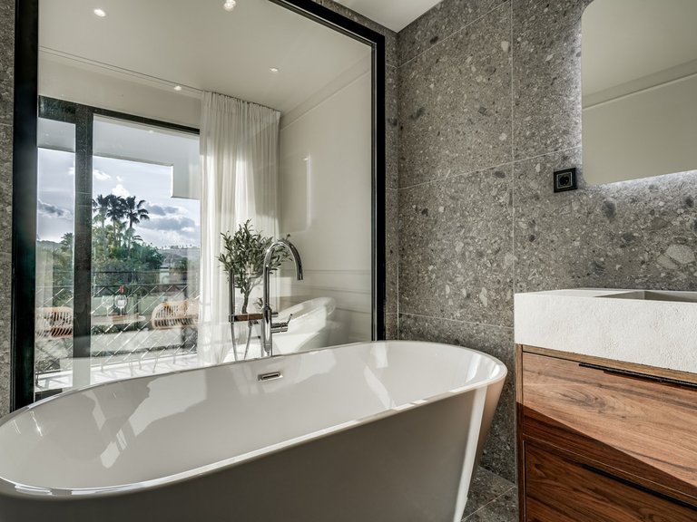 Town House for Sale in Costa del Sol Nueva Andalucía, Malaga 4