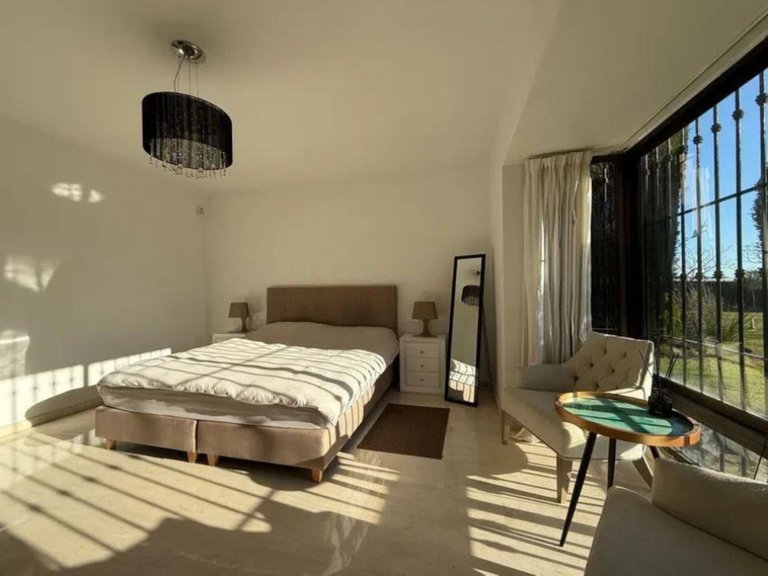 Apartment for Sale in Atalaya, Malaga 15