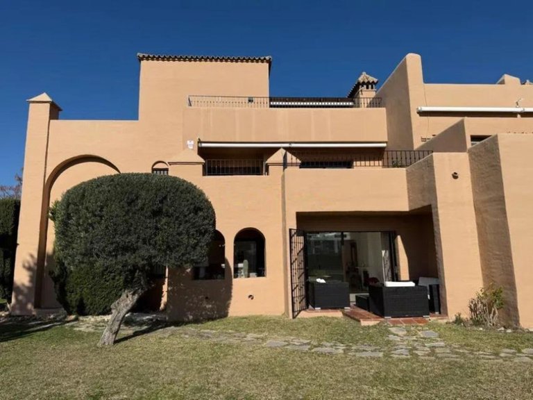 Apartment for Sale in Atalaya, Malaga 4