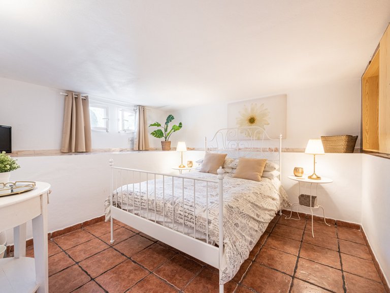 Apartment for Sale in Benahavís, Malaga 4