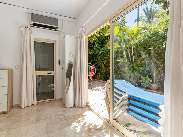 Apartment for Sale in Marbella, Malaga 11