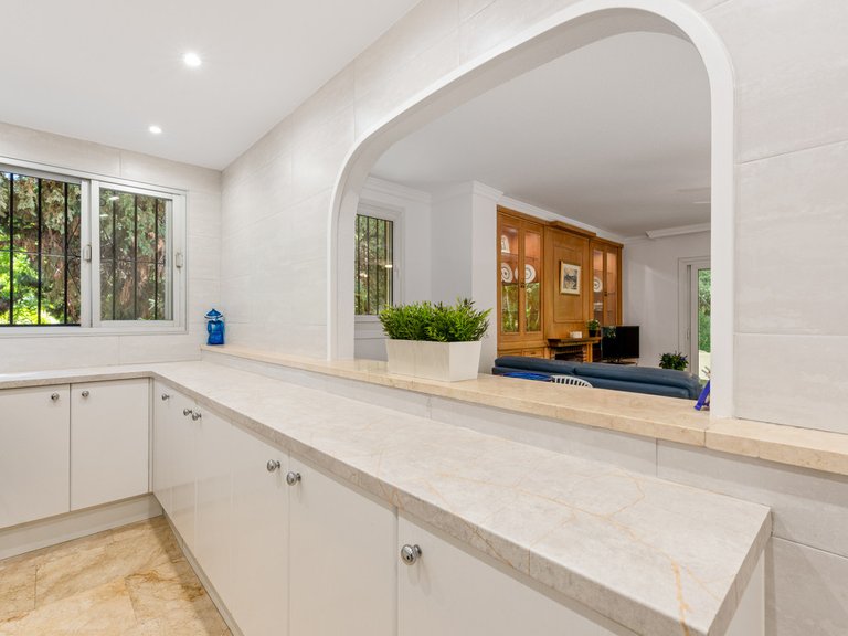 Apartment for Sale in Marbella, Malaga 26