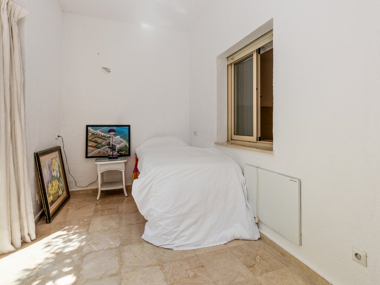 Apartment for Sale in Marbella, Malaga 31