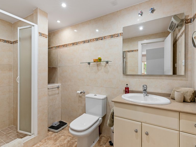 Apartment for Sale in Marbella, Malaga 5