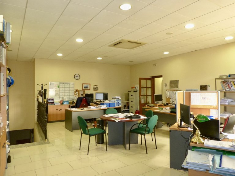 Commercial for Sale in Cabopino, Malaga 16