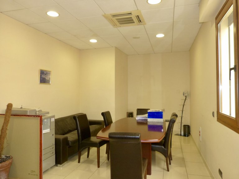 Commercial for Sale in Cabopino, Malaga 7