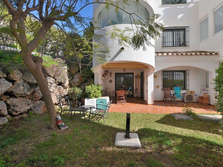 Apartment for Sale in Benalmadena Costa, Malaga 1