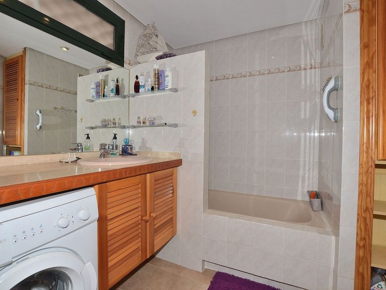 Apartment for Sale in Benalmadena Costa, Malaga 19