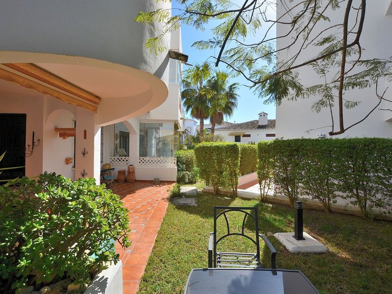 Apartment for Sale in Benalmadena Costa, Malaga 25