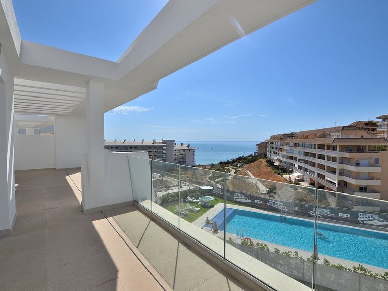 Penthouse for Sale in Fuengirola, Malaga 3